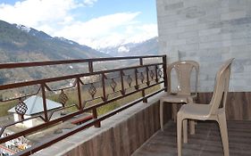 Hotel Rewat Residency Manali